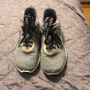 Adidas Alphabounce sneakers